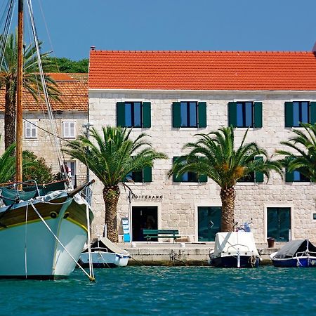 Boutique Rooms Kastel Ismaeli Vela Luka Exterior foto